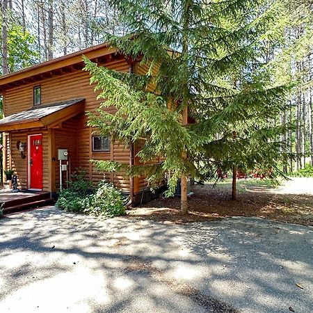 Crystal Mountain Cabin-Shuttle Pass Included! Thompsonville Exterior foto