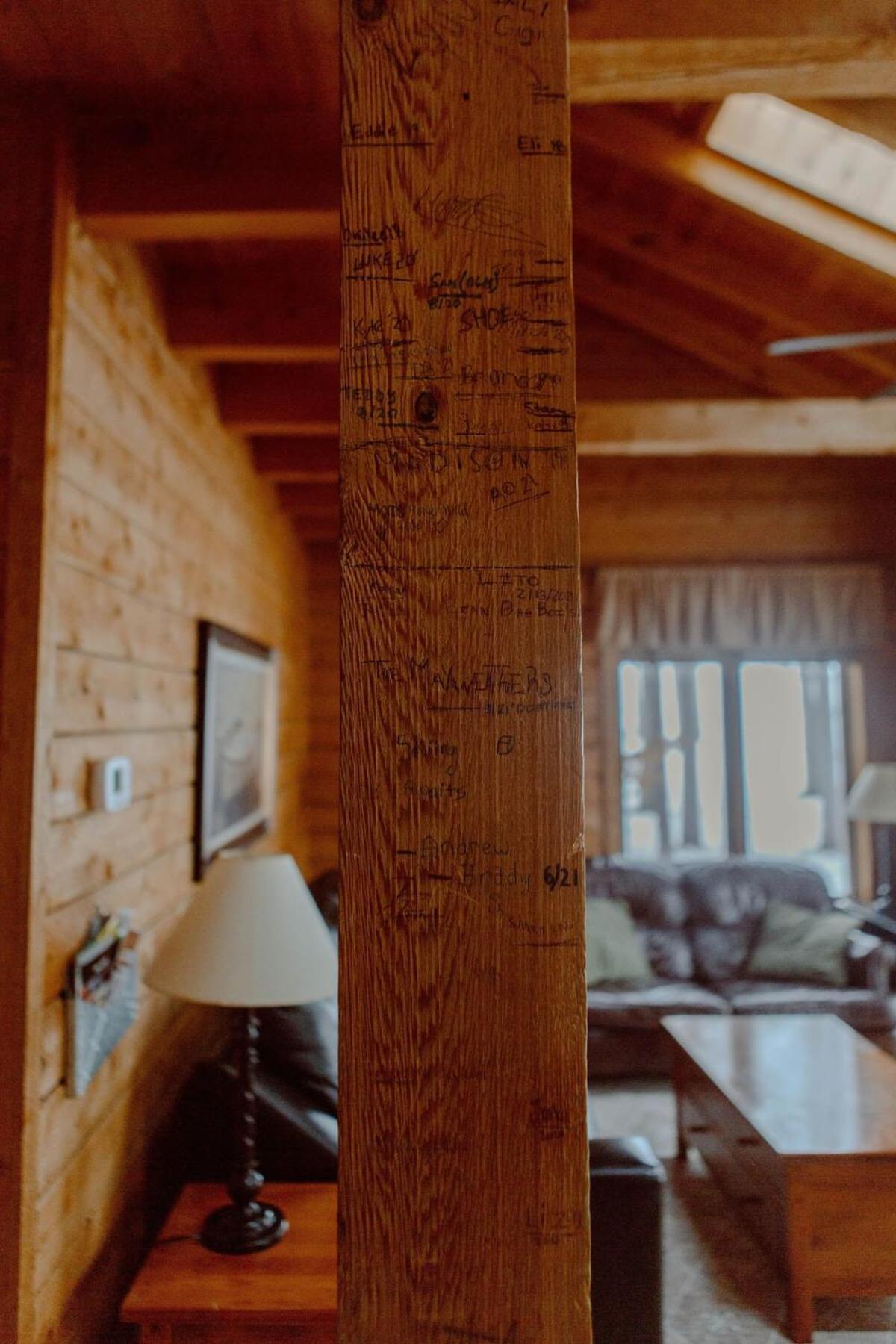 Crystal Mountain Cabin-Shuttle Pass Included! Thompsonville Exterior foto